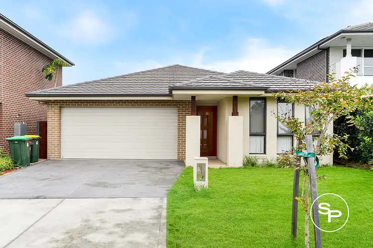 3 Bowe Place, Oran Park NSW 2570