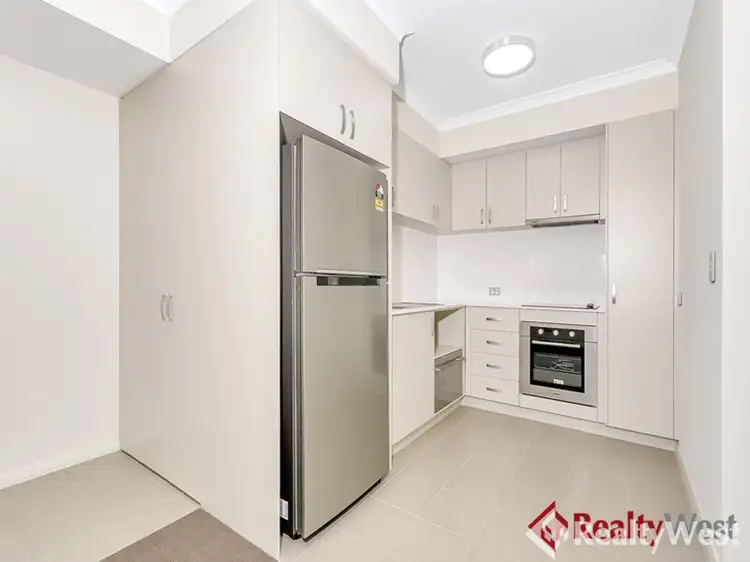 Fifth view of Homely apartment listing, 3/29 Gild Street, Cloverdale WA 6105