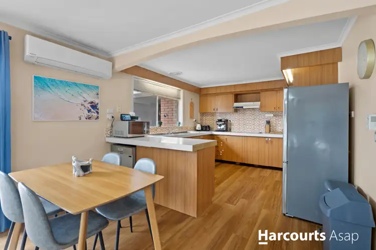 Fifth view of Homely house listing, 7 Lyndale Court, Dandenong North VIC 3175