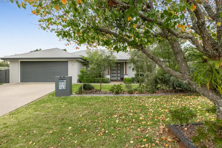 16 Honeyeater Drive, Highfields QLD 4352