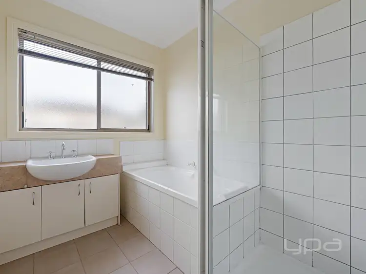 Fifth view of Homely unit listing, 28/12-32 Pecks Road, Sydenham VIC 3037