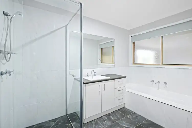 Fifth view of Homely house listing, 39 Darrambal Drive, Springdale Heights NSW 2641
