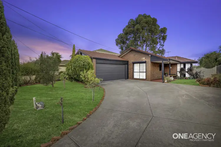 18 Carling Court, Altona Meadows VIC 3028