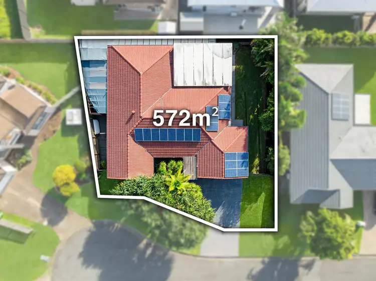 15 Walnut Court