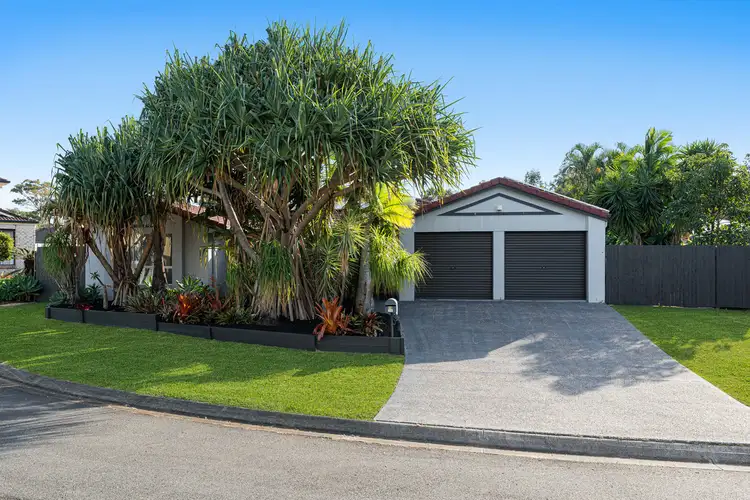 15 Walnut Court, Birkdale QLD 4159