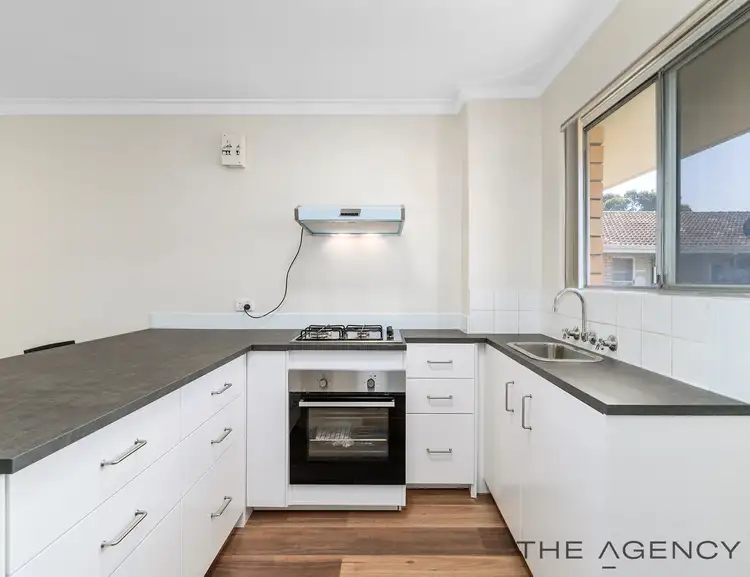15B/305 Harborne Street, Glendalough WA 6016