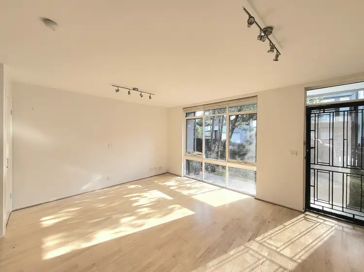 Third view of Homely house listing, 4/39 Hunter Street, Richmond VIC 3121