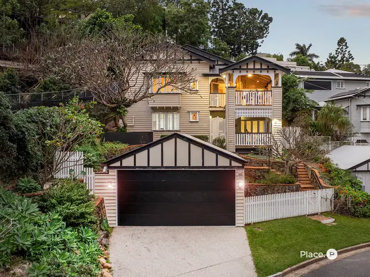 55 Barton Parade, Balmoral QLD 4171