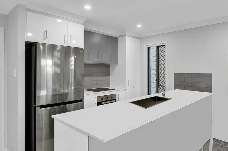 Fifth view of Homely house listing, 34 Santiago Crescent, Spring Mountain QLD 4300