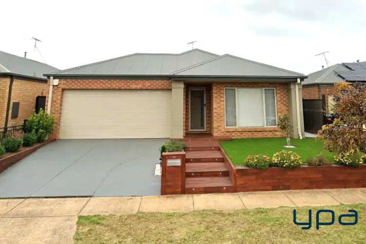 16 Derham Drive, Point Cook VIC 3030