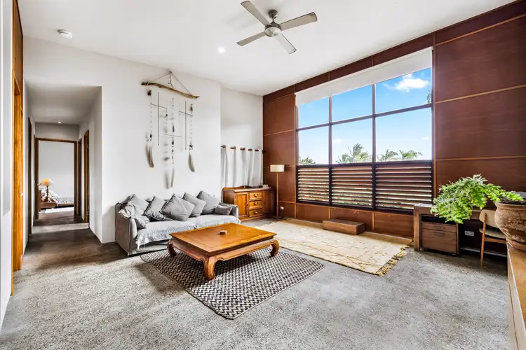 49-51 Kestrel Crescent