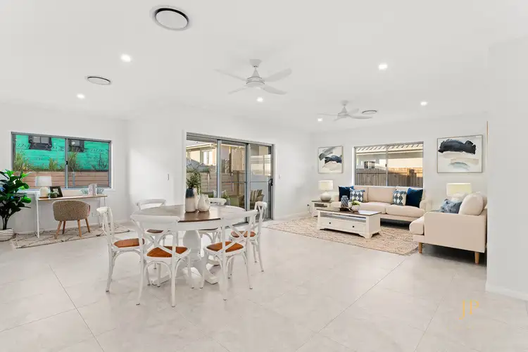 Fifth view of Homely house listing, 2 Cosmos Place, Flagstone QLD 4280