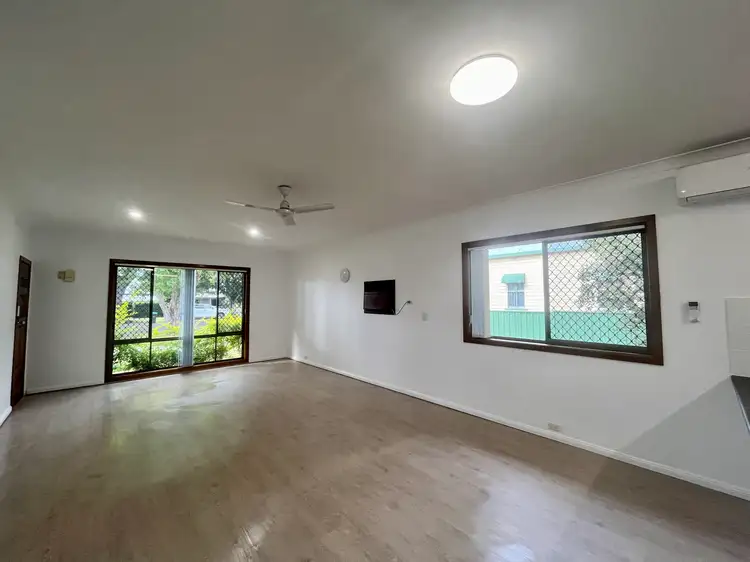 Third view of Homely flat listing, 1/103 Victoria Street, Grafton NSW 2460