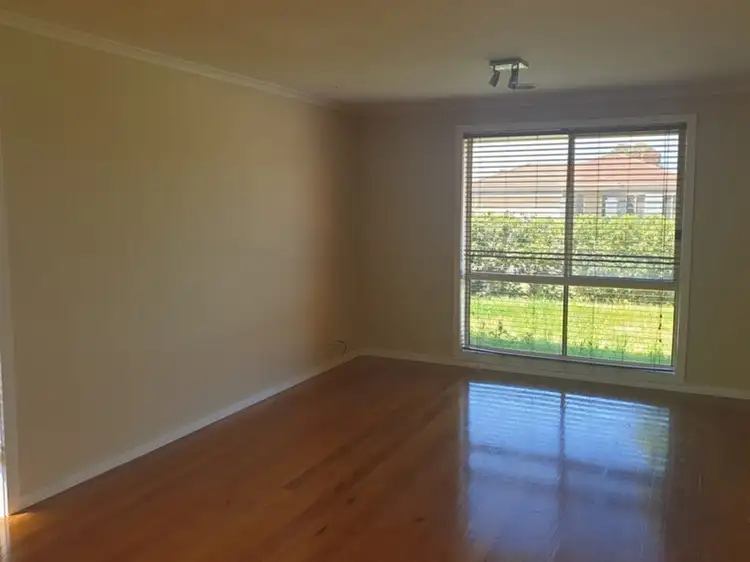 Fourth view of Homely house listing, 8 Bristol Mews, Craigieburn VIC 3064