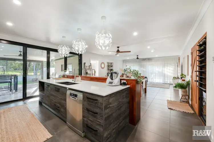 3 Grahams Road, Sharon QLD 4670