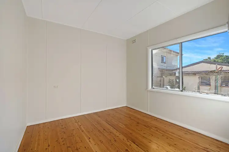 Main view of Homely flat listing, 3/11 Bayview Avenue, The Entrance NSW 2261