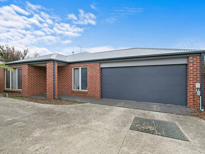 Main view of Homely house listing, 1/18 Chenhall Crescent, Traralgon VIC 3844