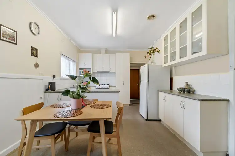 Second view of Homely house listing, 20 Valentine Crescent, Sale VIC 3850