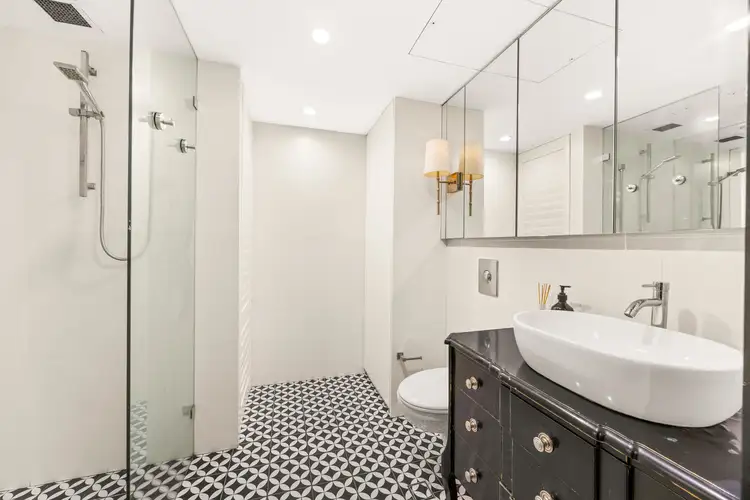 Third view of Homely apartment listing, 523/50-58 Macleay Street, Elizabeth Bay NSW 2011