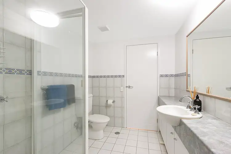 Fifth view of Homely unit listing, 2/121-127 Musgrave Street, Coolangatta QLD 4225