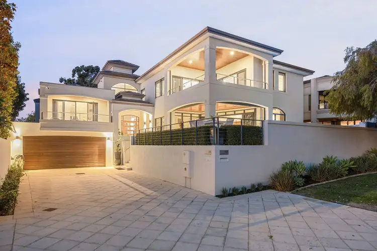 109 Melville Beach Road, Applecross WA 6153