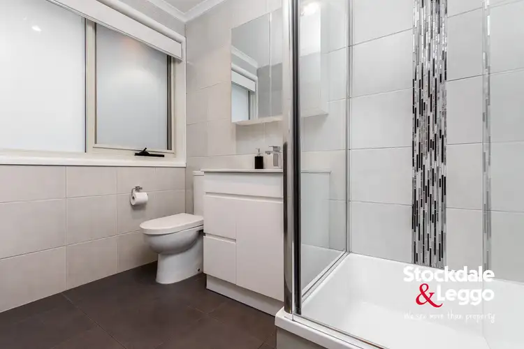 Fifth view of Homely house listing, 10 Linacre Crescent, Gladstone Park VIC 3043