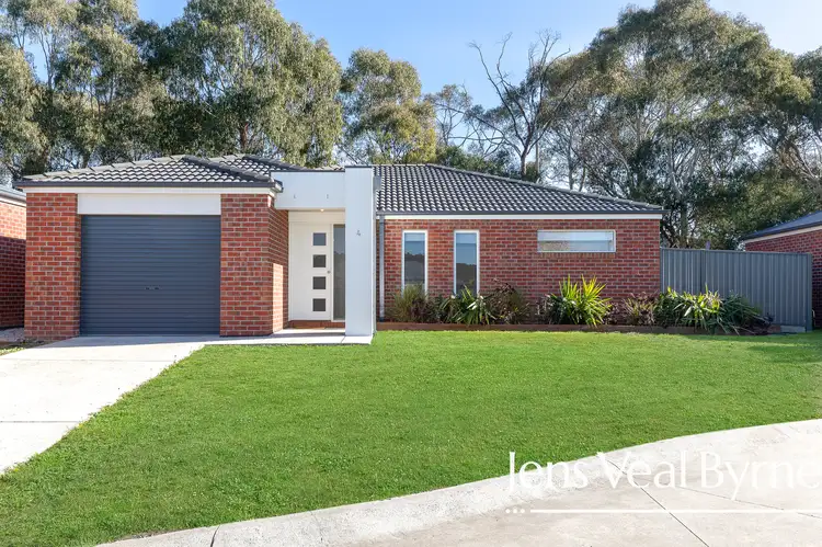 4 Eldridge Court, Sebastopol VIC 3356