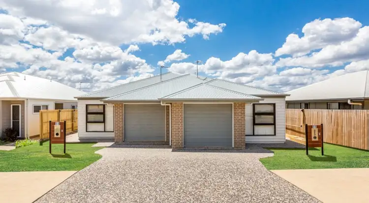 2/11 McInnes Crescent, Glenvale QLD 4350
