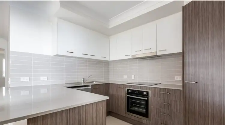Third view of Homely semi-detached listing, 2/11 McInnes Crescent, Glenvale QLD 4350