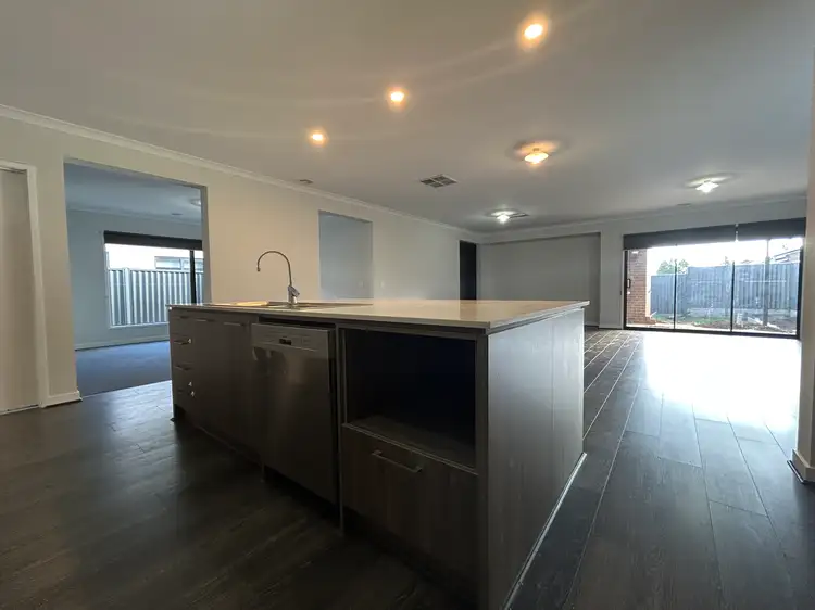Fifth view of Homely house listing, 27 Reston Way, Strathtulloh VIC 3338