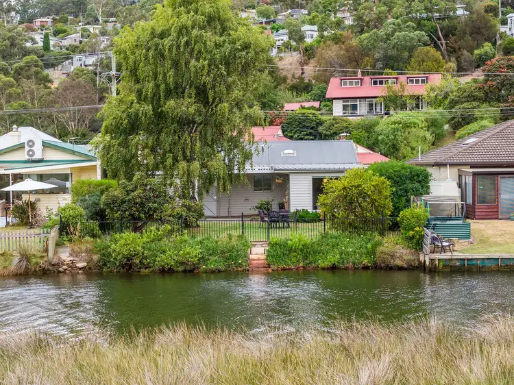 59 Beach Road, Kingston Beach TAS 7050