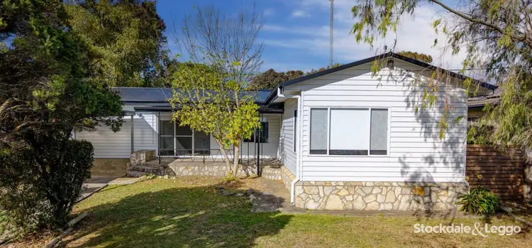 6 Chamberlain Road, Newborough VIC 3825