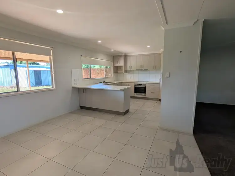 3/801 Moore Park Road, Welcome Creek QLD 4670