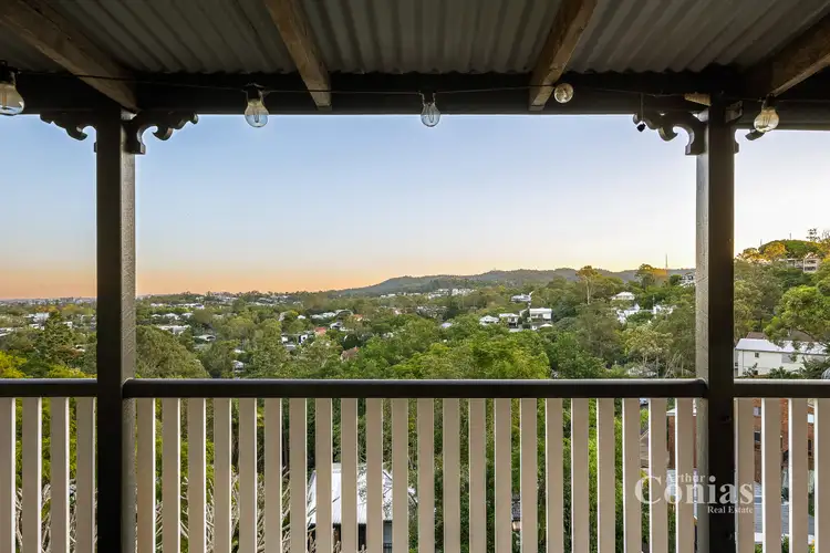 38 Macgregor Terrace, Bardon QLD 4065