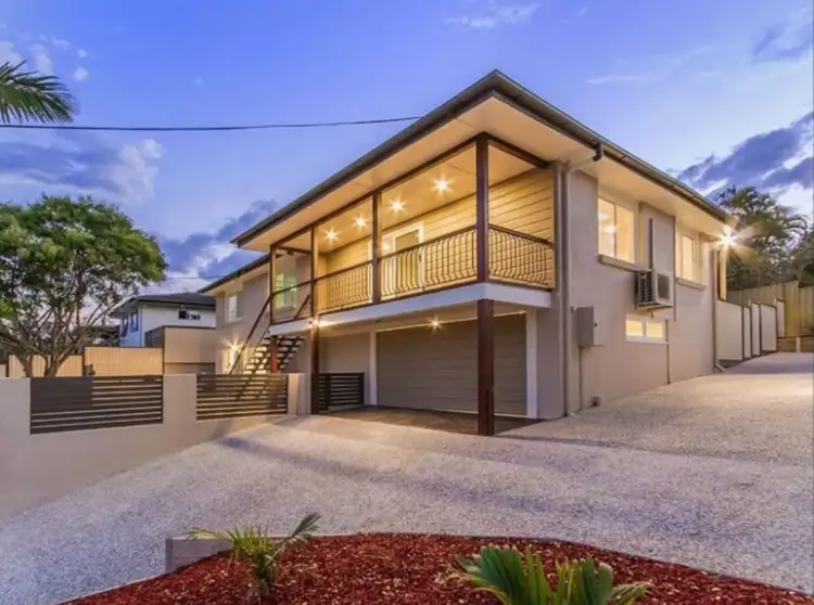 16 Tasman Street, Stafford Heights QLD 4053