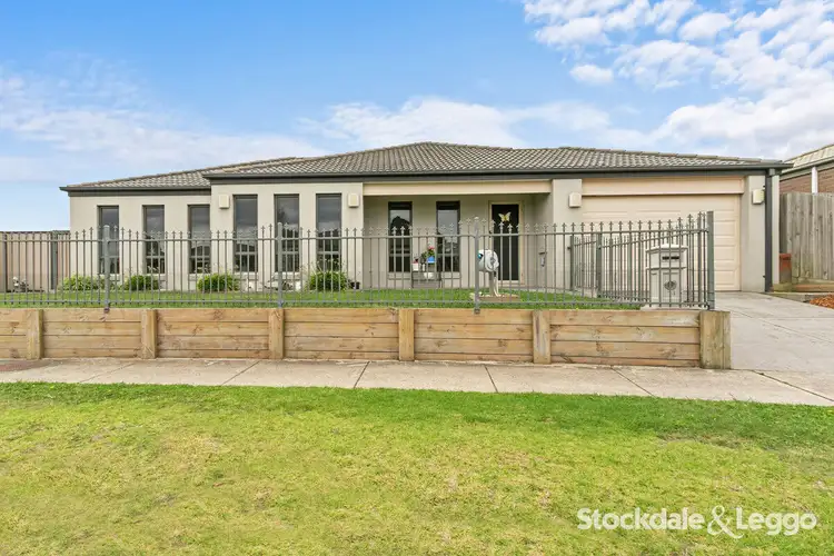 16 College Avenue, Traralgon VIC 3844