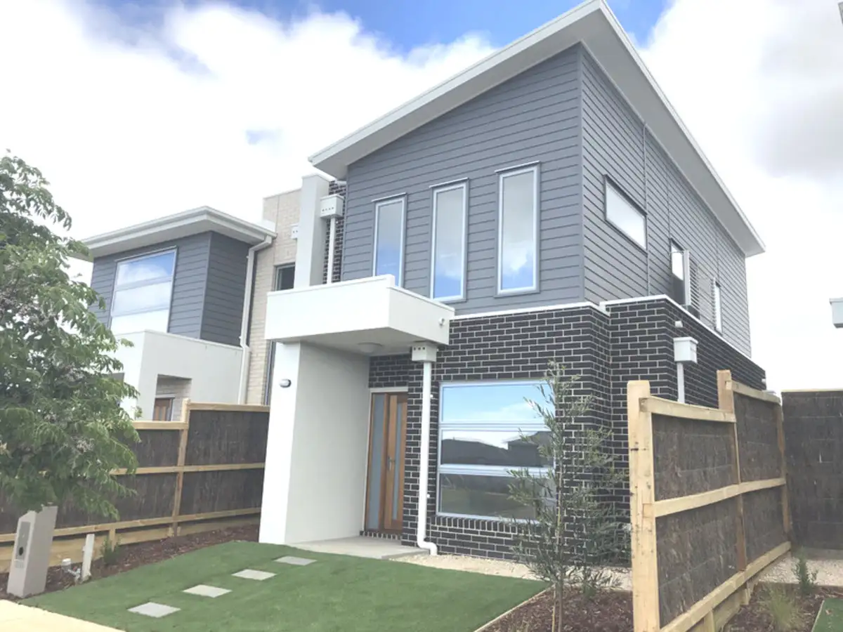 Main view of Homely townhouse listing, 5/98-100 Devlins Road, Ocean Grove VIC 3226