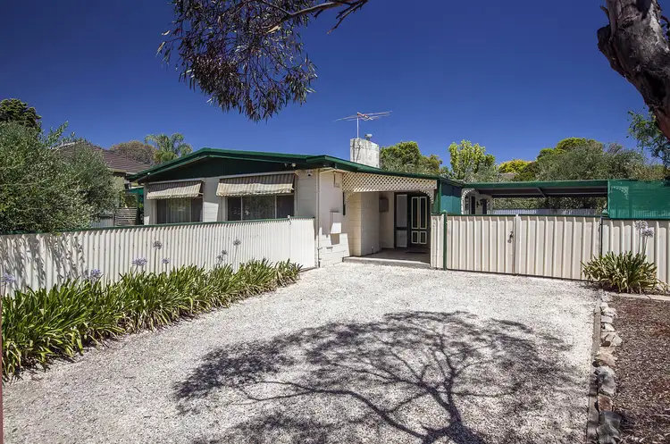 1 Albion Street, Ridgehaven SA 5097