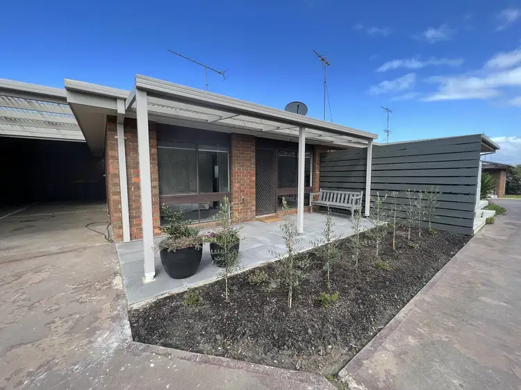 2/7 Rudd Avenue, Torquay VIC 3228