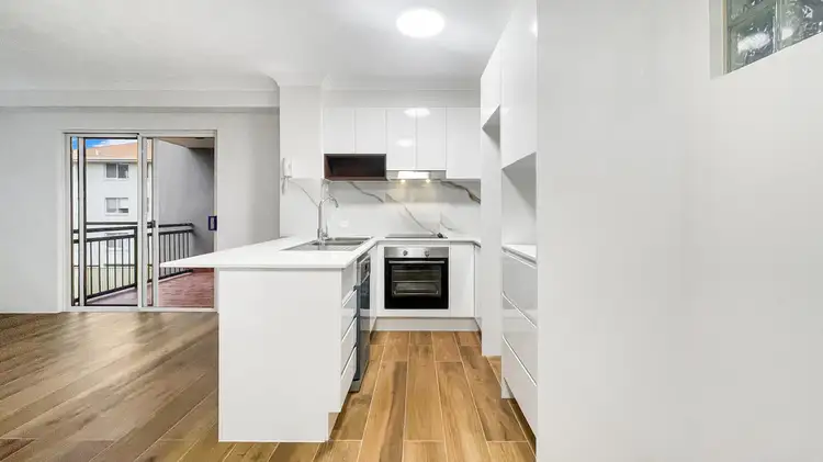 Main view of Homely apartment listing, 14/10-14 Purli Street, Chevron Island QLD 4217