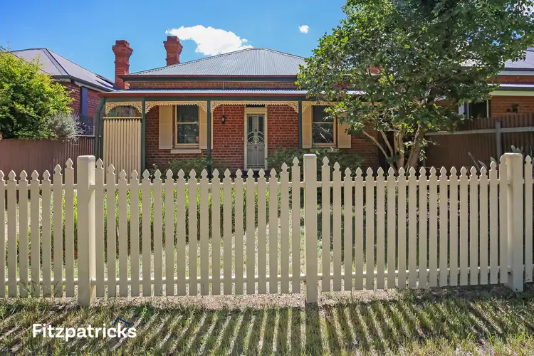 12 Thorne Street, Wagga Wagga NSW 2650