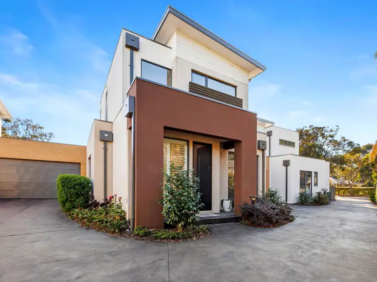 2/38 Amelia Avenue, Mornington VIC 3931