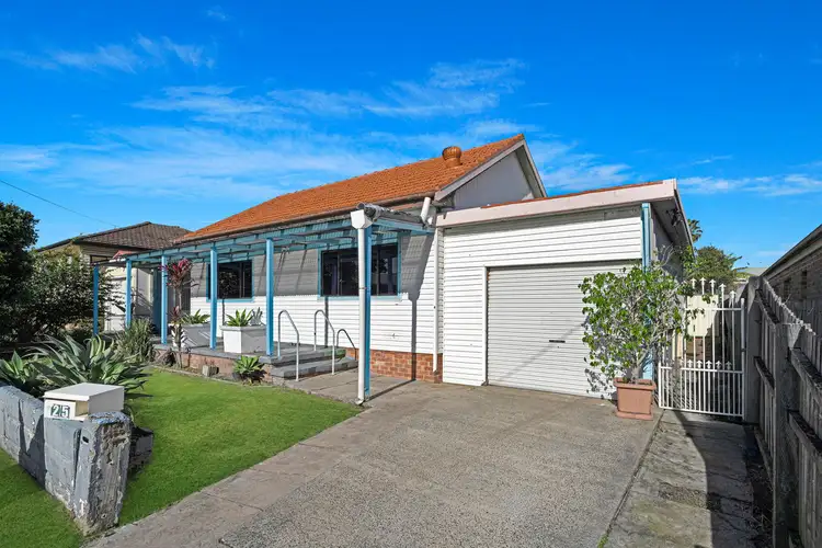 25 Anzac Road, Long Jetty NSW 2261