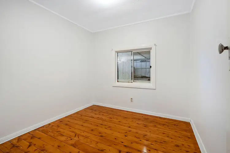 25 Anzac Road, Long Jetty NSW 2261