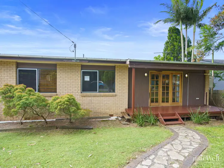 26 CONSTITUTION  Crescent, Alexandra Hills QLD 4161