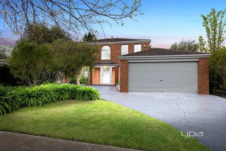 12 Diamond Court, Hillside VIC 3037