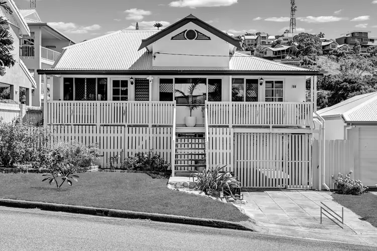 10 Stuart Street, North Ward QLD 4810