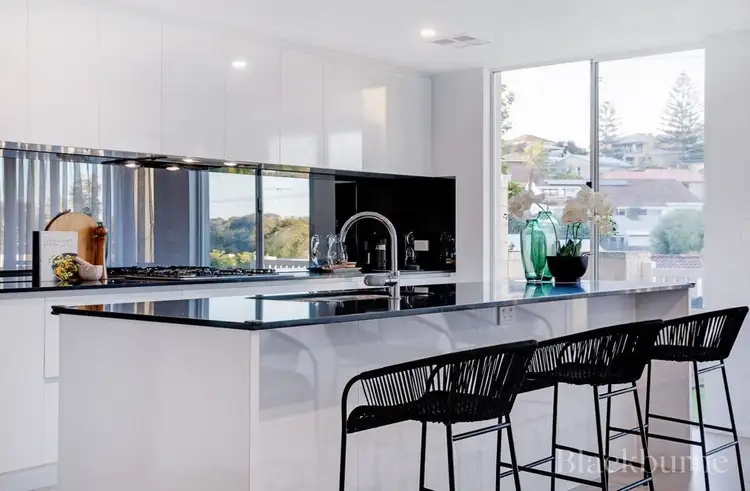 7 Tuttlebee Terrace, Mosman Park WA 6012