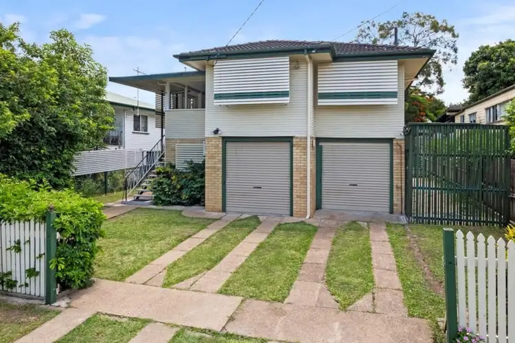 8 Orana Street, Carina QLD 4152