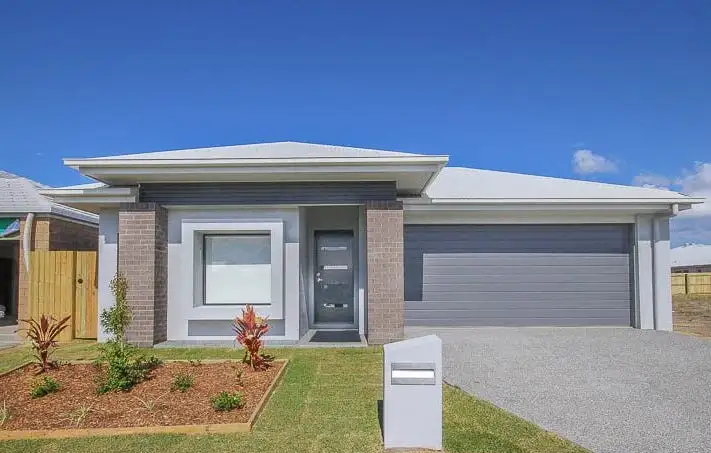 8 Stone Crescent, Baringa QLD 4551
